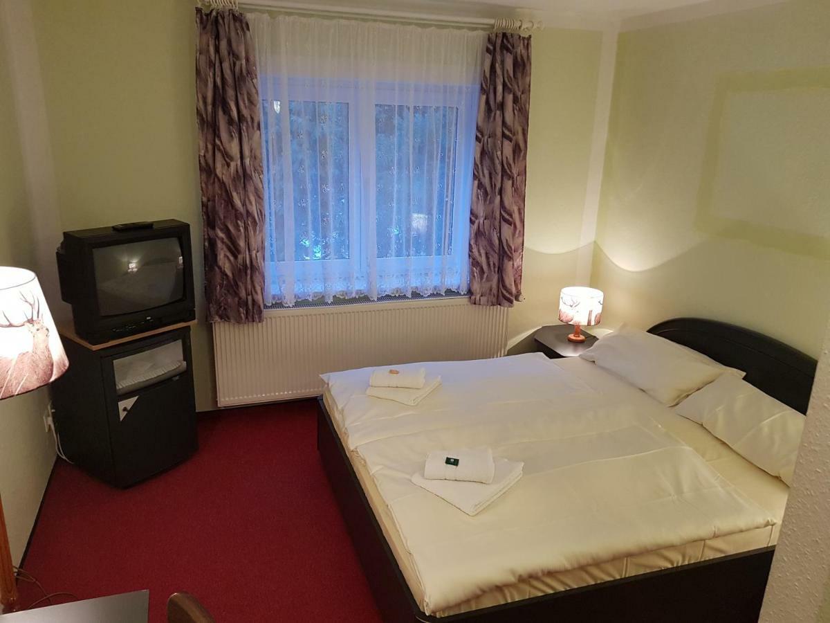 Hotel Landgut Ochsenkopf 로타 외부 사진